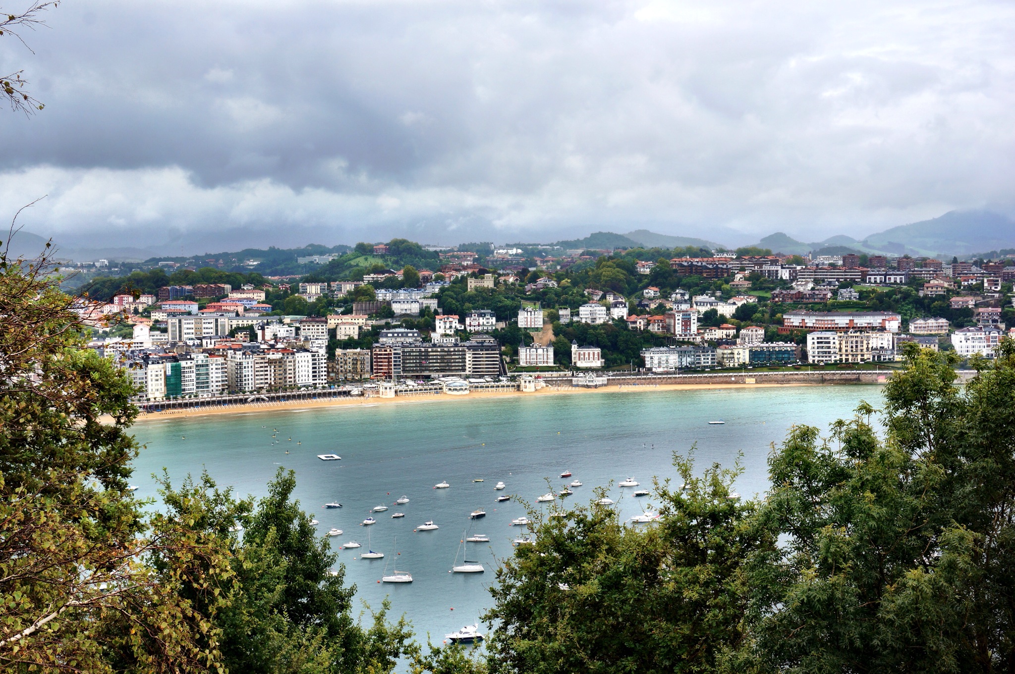 San Sebastián is a small beach town in northern Spain just over the border from Hendaye, France. It is fairly expensive and a pretty popular destination for the French and the Spanish.