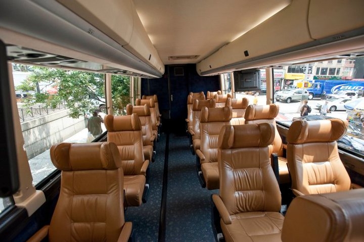 Would you choose Vamoose Gold bus over the standard $30 ride?